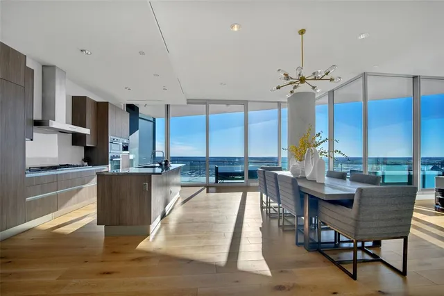 $2,799,000 | 3130 North Harwood Street, Unit 2802, Dallas, TX 75201