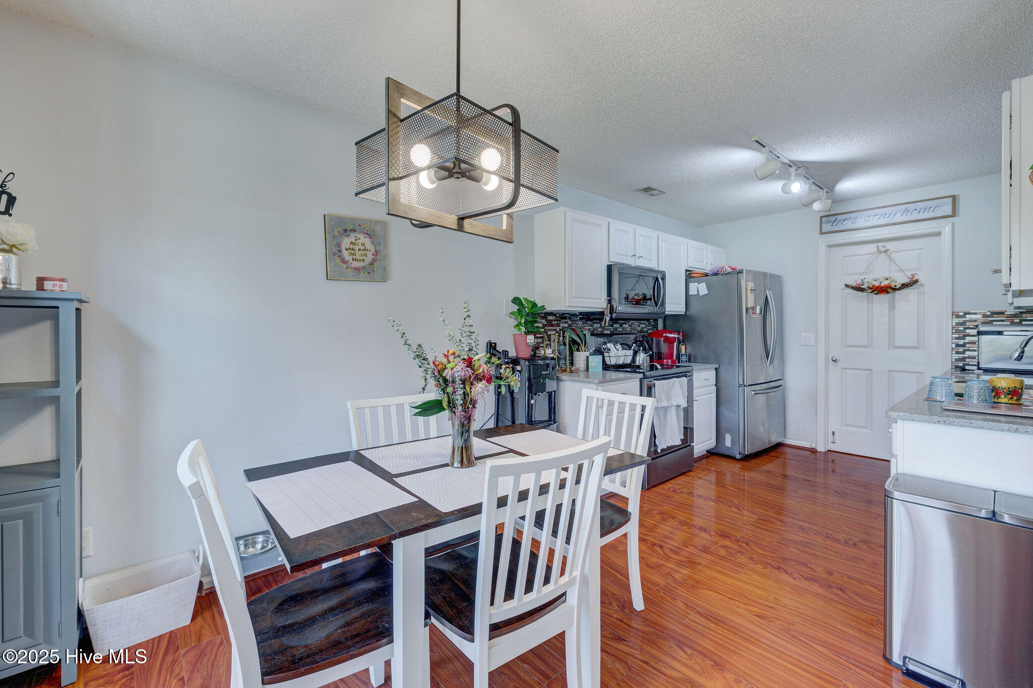 413 Point View Court Wilmington, NC 28411 - Photo 13 of 31 413PointViewCourt-20