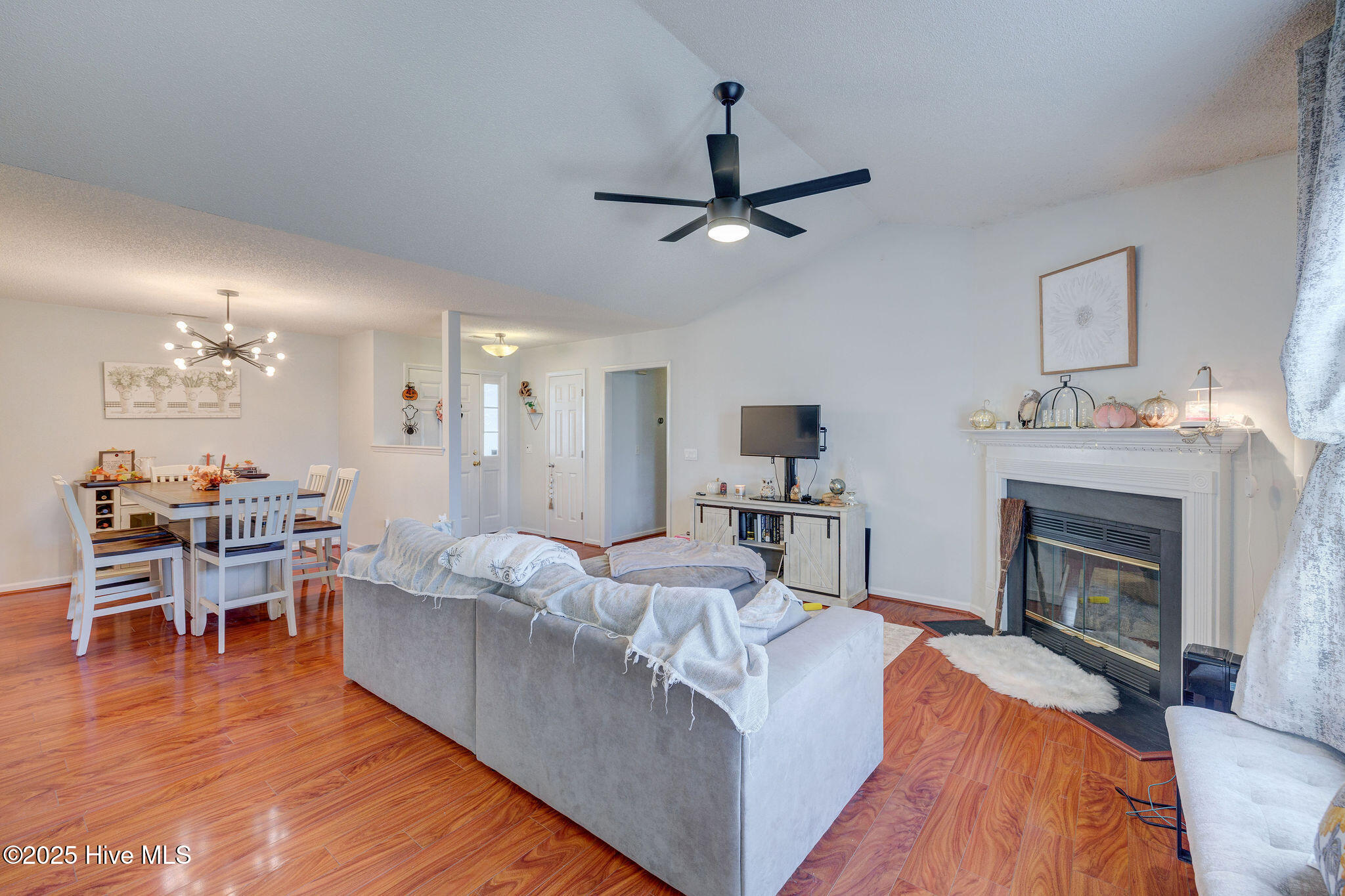 413 Point View Court Wilmington, NC 28411 - Photo 10 of 31 413PointViewCourt-17