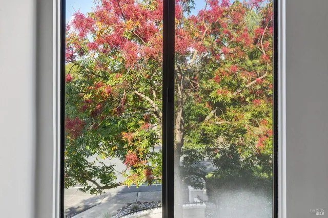 $290,000 | 900 Southampton Road, Unit 2, Benicia, CA 94510