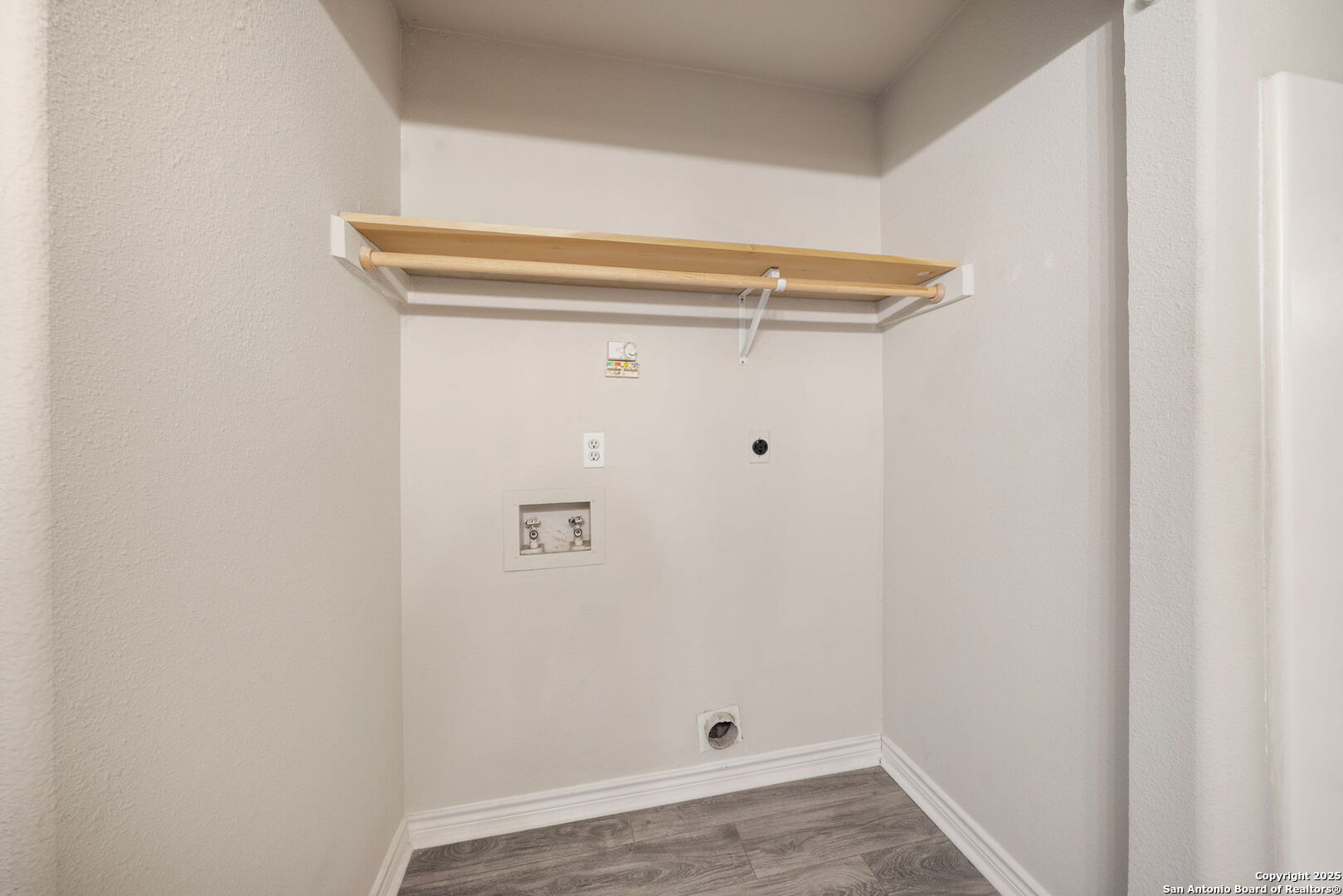 9140 Timber Path, Unit 3101 San Antonio, TX 78250 - Photo 14 of 17