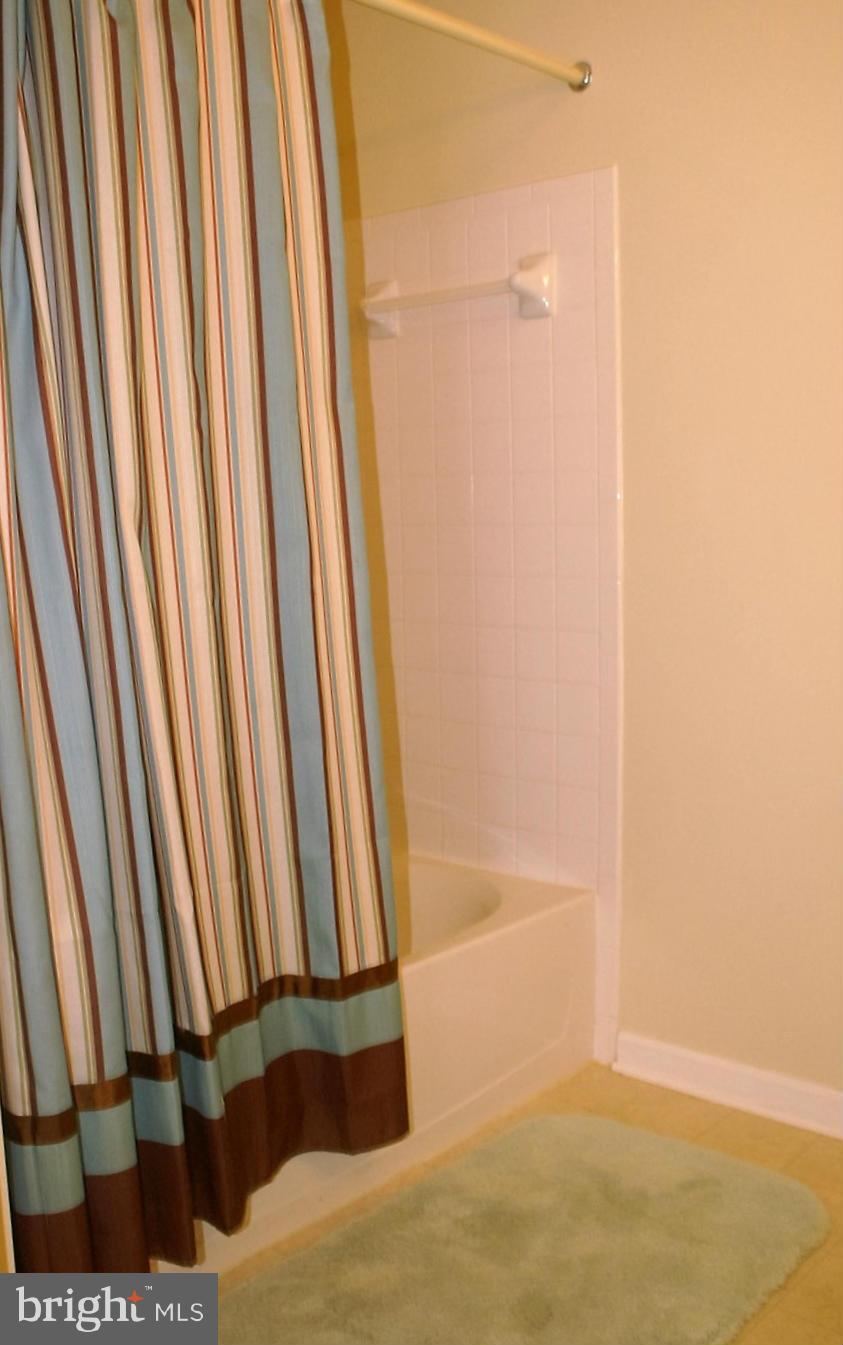 9604 Haven Farm Road, Unit M Perry Hall, MD 21128 - Photo 21 of 27 Bath (Master)