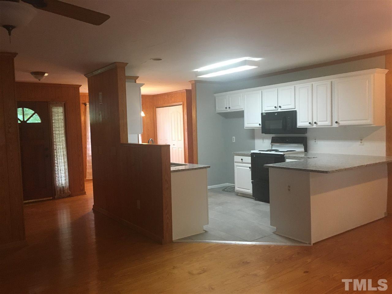 575 North Ridge Circle Roxboro, NC 27574 - Photo 5 of 16