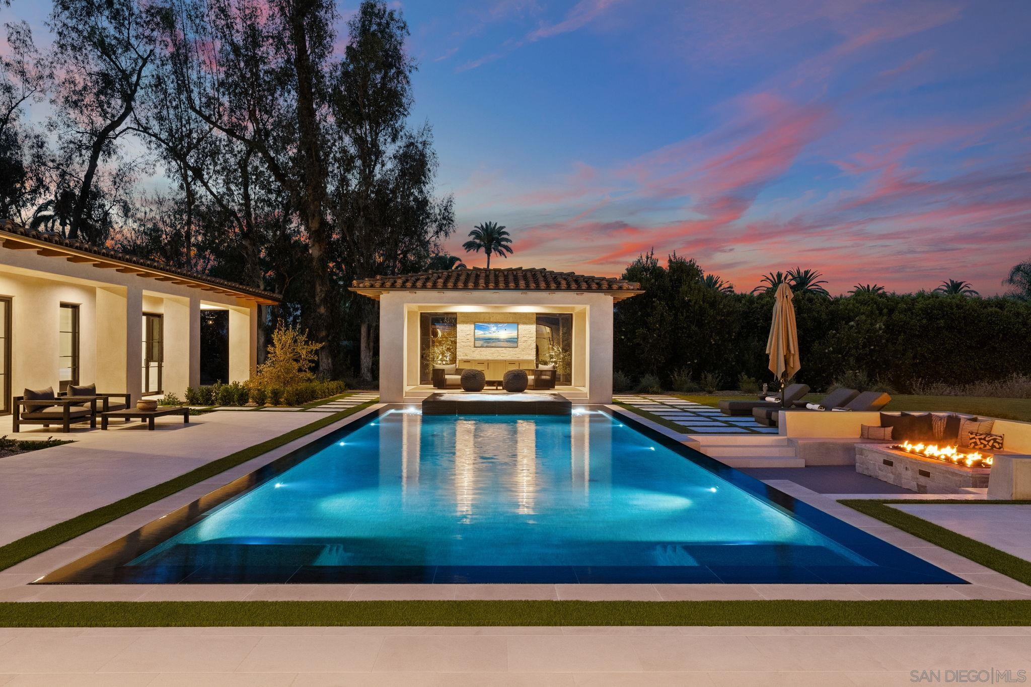 16345 Los Arboles Rancho Santa Fe, CA 92067 - Photo 2 of 32