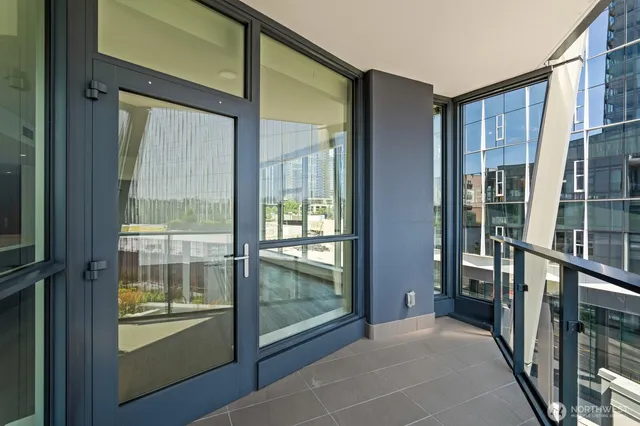 a view of an entryway