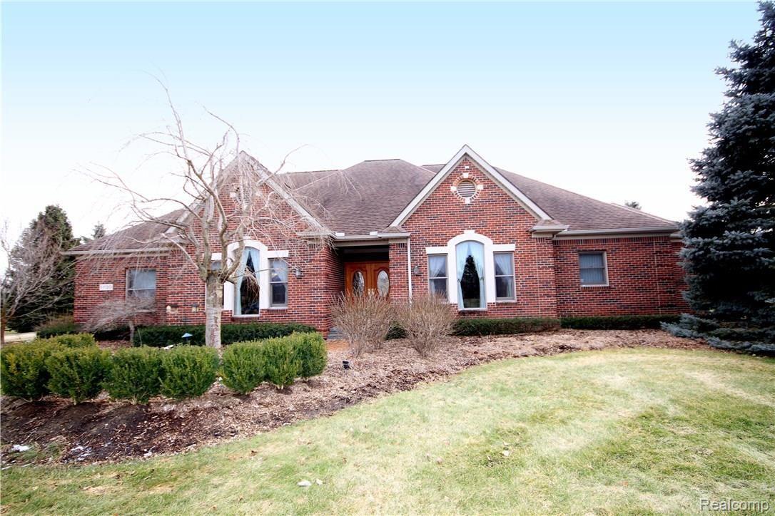 11100 Chapman Court Romeo, MI 48065 - Photo 1 of 34 009.JPG