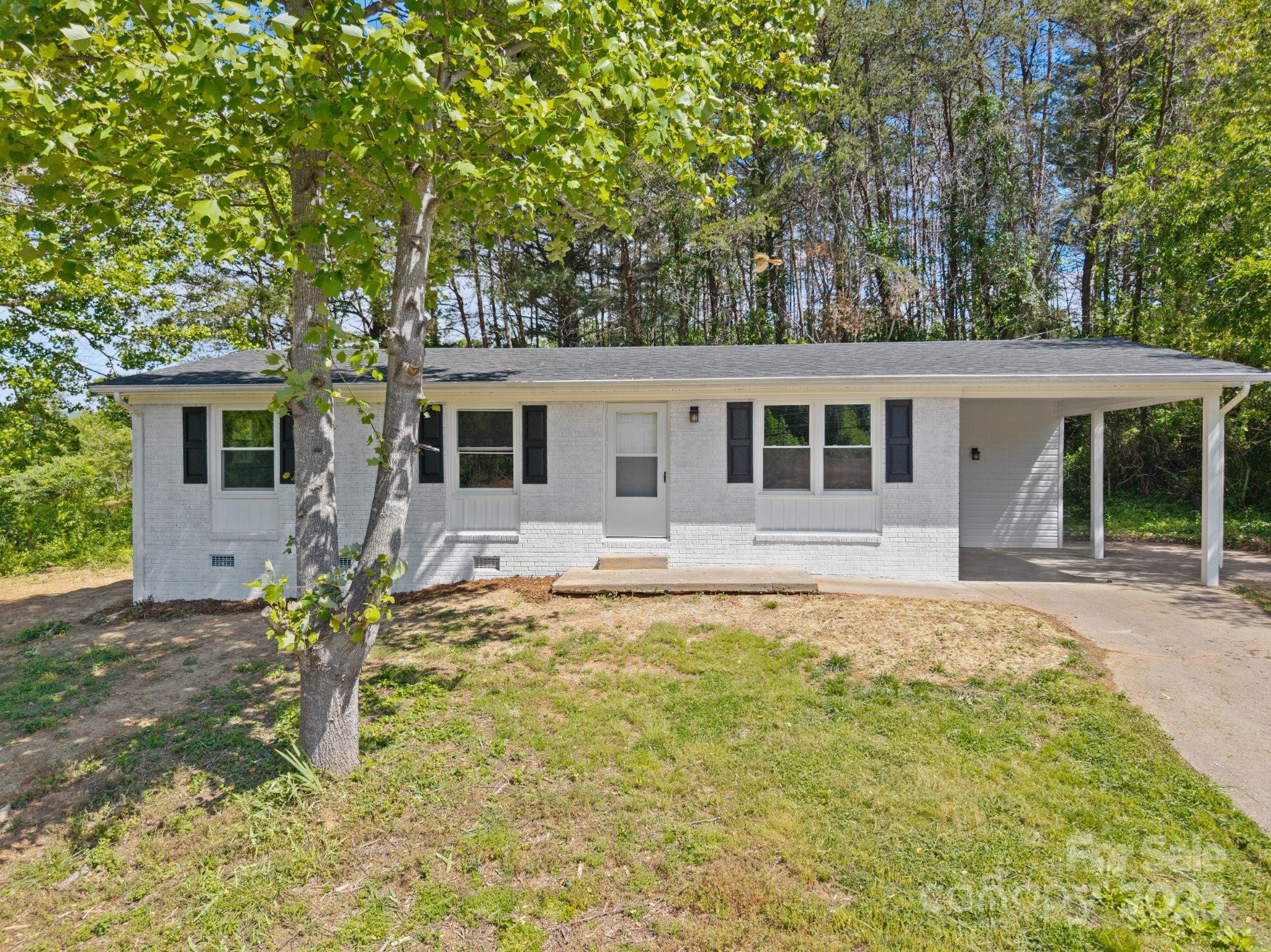 1106 Browning View Road Morganton, NC 28655 - Photo 1 of 22 Gallery Image 1