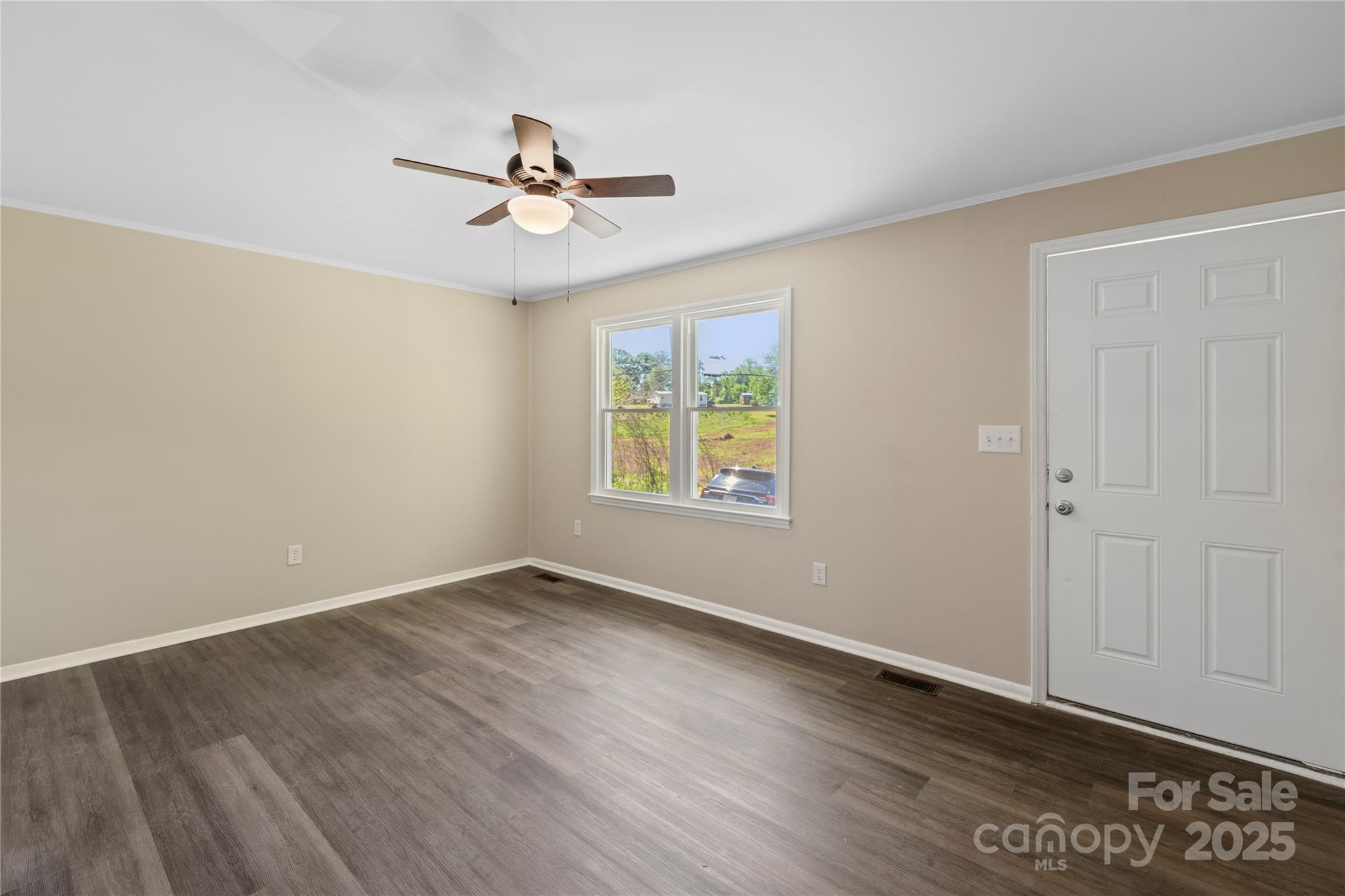 1106 Browning View Road Morganton, NC 28655 - Photo 4 of 22 Gallery Image 4