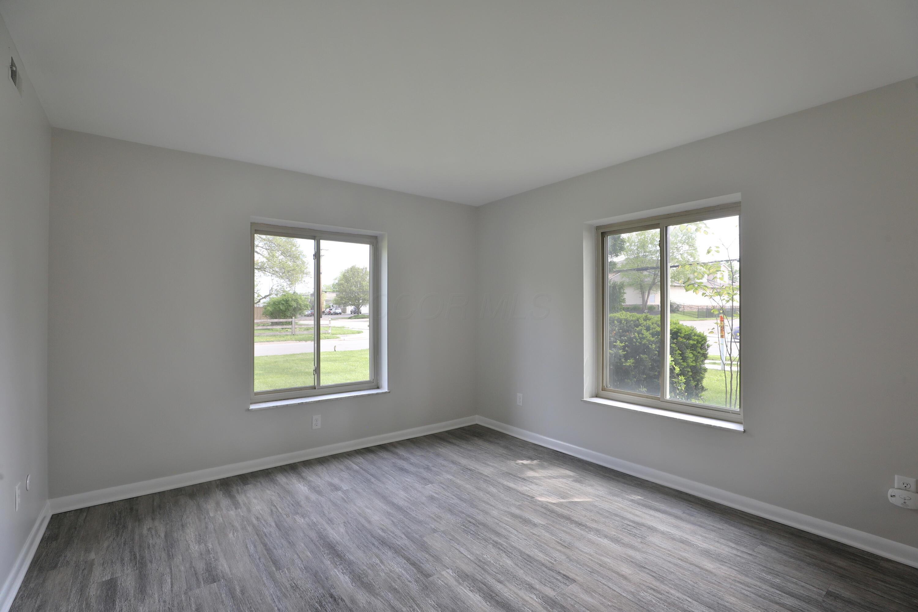 699 Wetmore Road, Unit G Columbus, OH 43214 - Photo 9 of 27 669-Wetmore-09