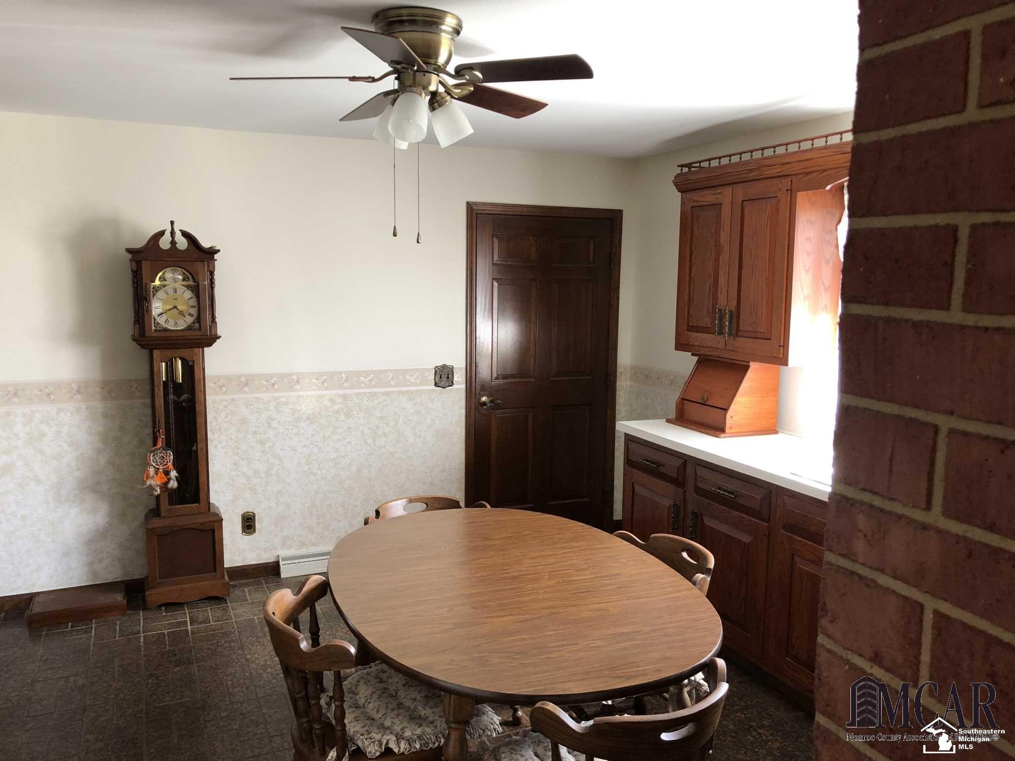 5313 South Custer Road Monroe, MI 48161 - Photo 26 of 43
