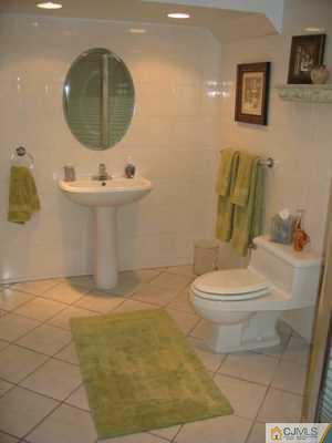 43 Preston Road Colonia, NJ 07067 - Photo 7 of 8 Gallery Image 7