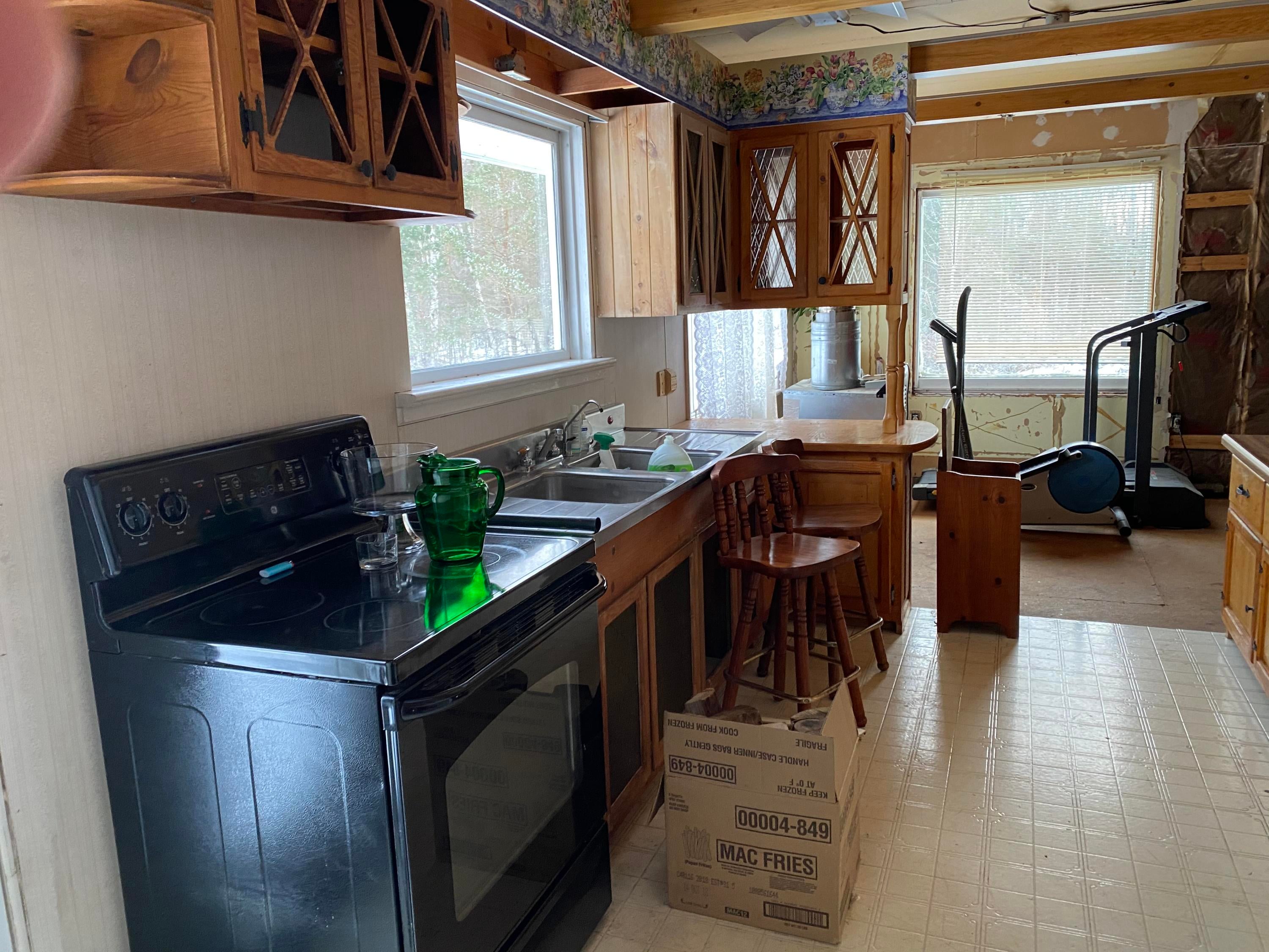 10980 North Black River Road Cheboygan, MI 49721 - Photo 15 of 42 Gallery Image 15