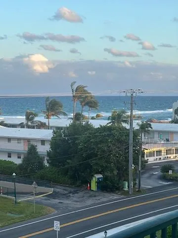 $7,000 | 1238 Hillsboro Mile, Unit 509, Hillsboro Beach, FL 33062