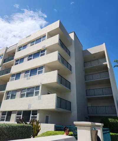 $7,000 | 1238 Hillsboro Mile, Unit 509, Hillsboro Beach, FL 33062