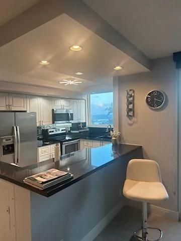 $7,000 | 1238 Hillsboro Mile, Unit 509, Hillsboro Beach, FL 33062