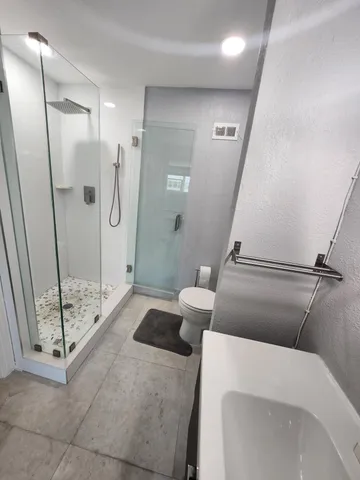 $7,000 | 1238 Hillsboro Mile, Unit 509, Hillsboro Beach, FL 33062