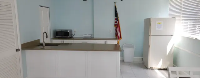 $7,000 | 1238 Hillsboro Mile, Unit 509, Hillsboro Beach, FL 33062