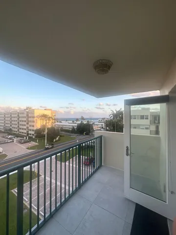 $7,000 | 1238 Hillsboro Mile, Unit 509, Hillsboro Beach, FL 33062