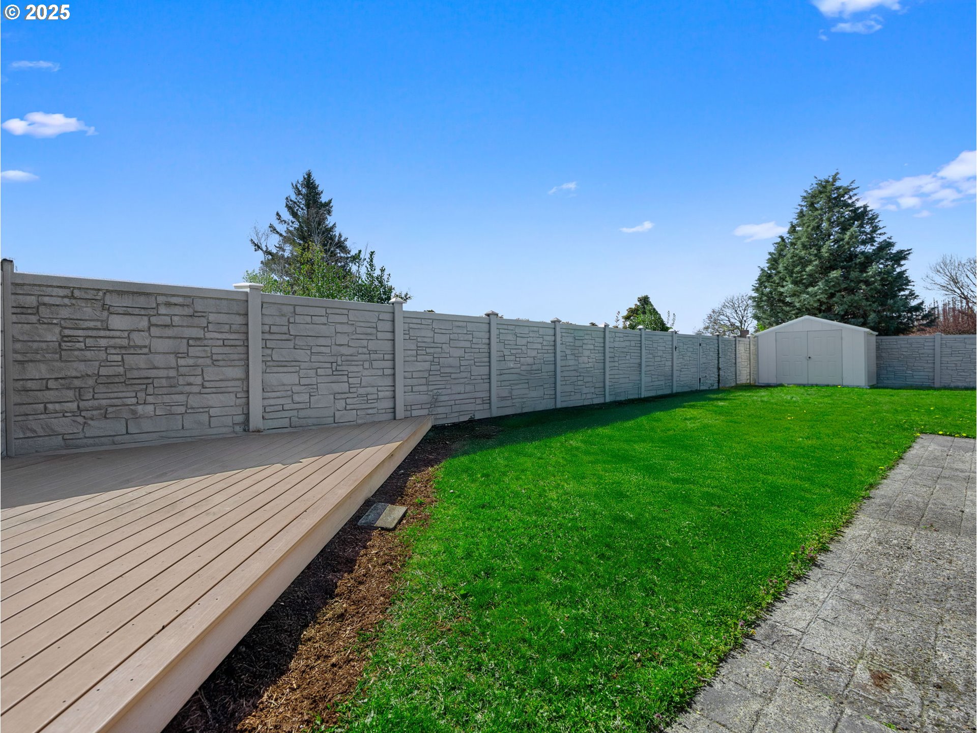 462 Northeast 24th Street Gresham, OR 97030 - Photo 37 of 37 a view of a backyard with a garden