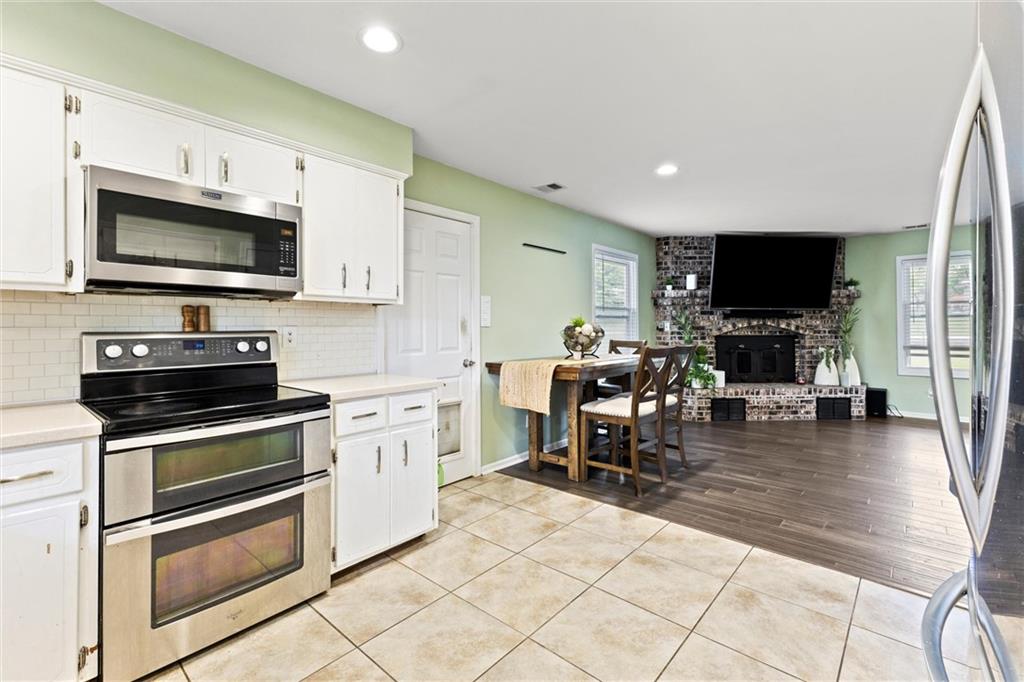 985 Harr-Grove Road Peculiar, MO 64078 - Photo 11 of 36