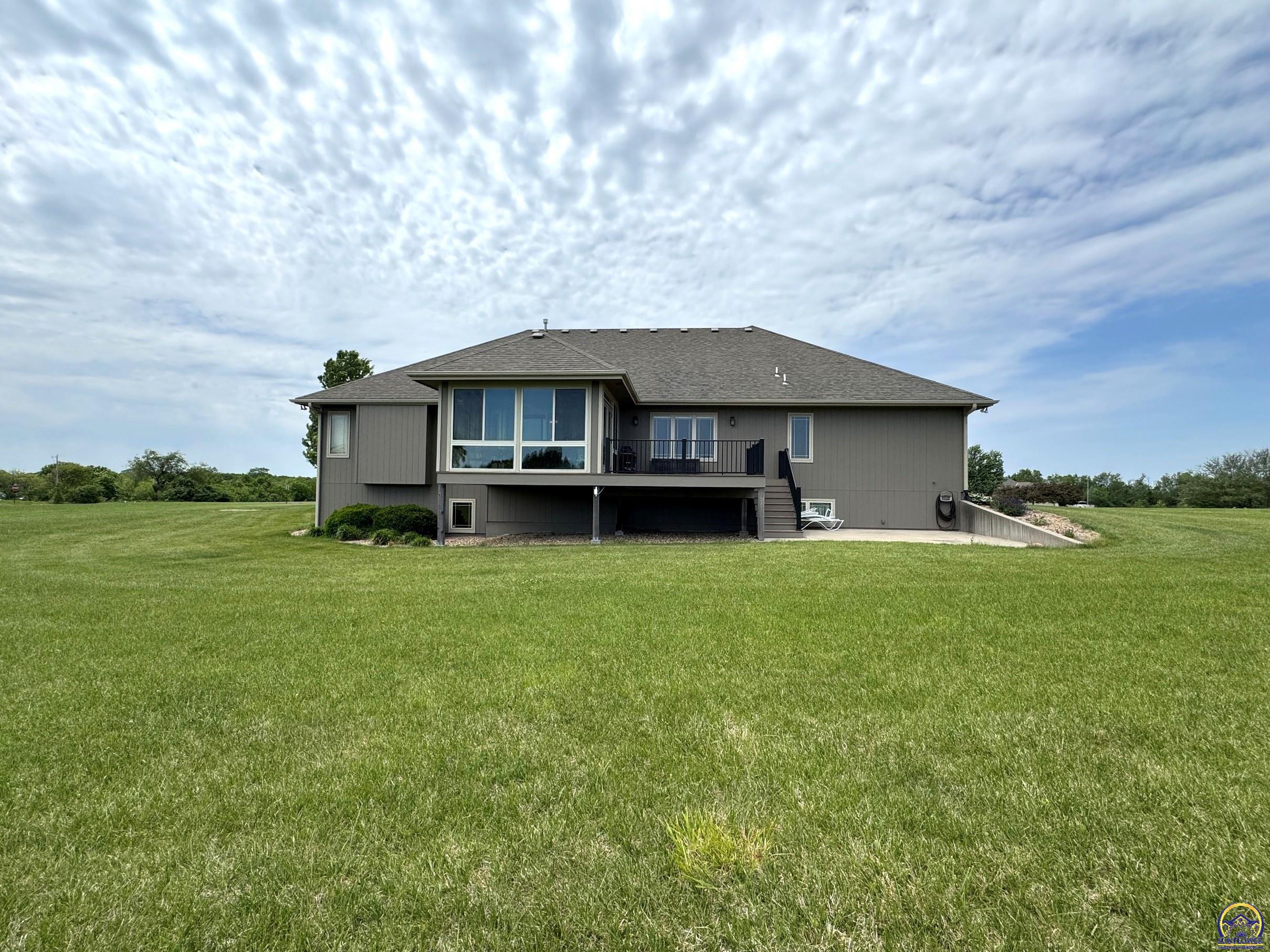 5230 Southwest Knudsen Road Topeka, KS 66610 - Photo 38 of 44