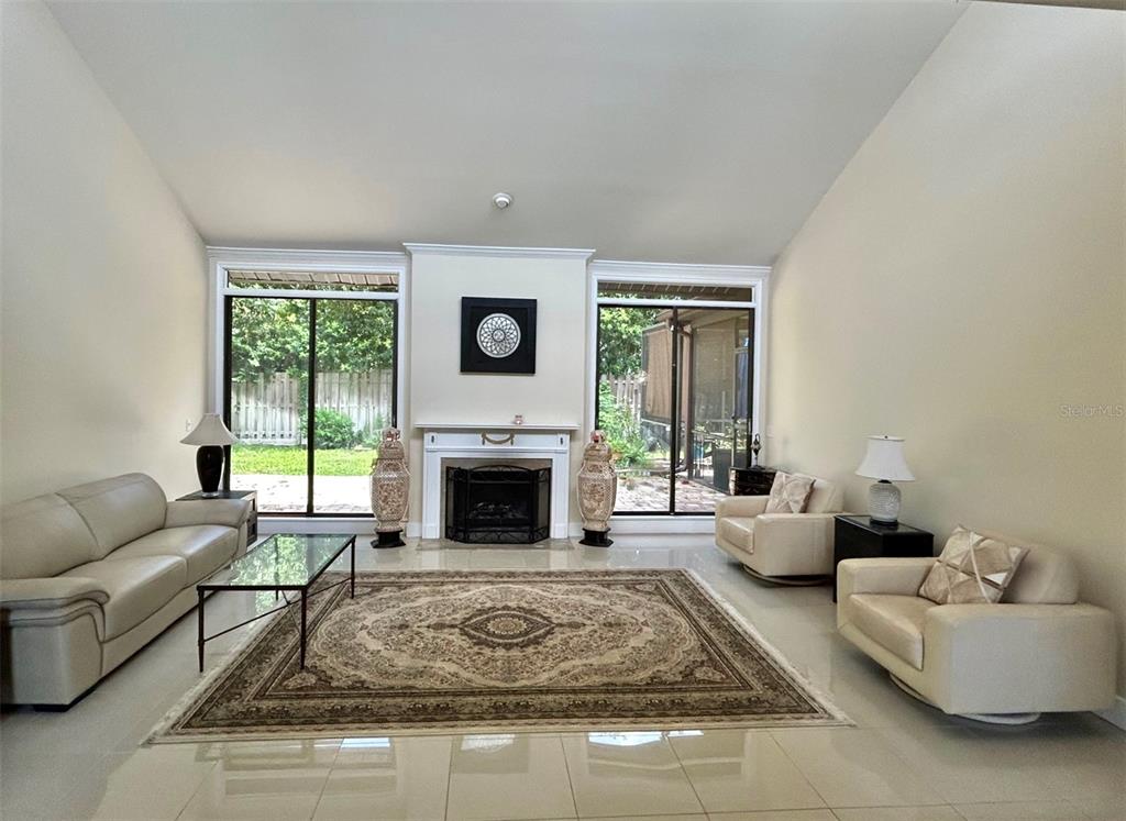 820 Druid Hills Road Tampa, FL 33617 - Photo 4 of 29