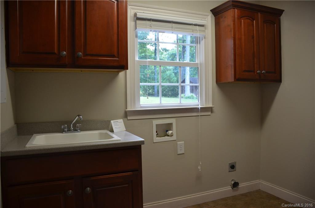 202 Patternote Road Mooresville, NC 28117 - Photo 5 of 24 Gallery Image 5