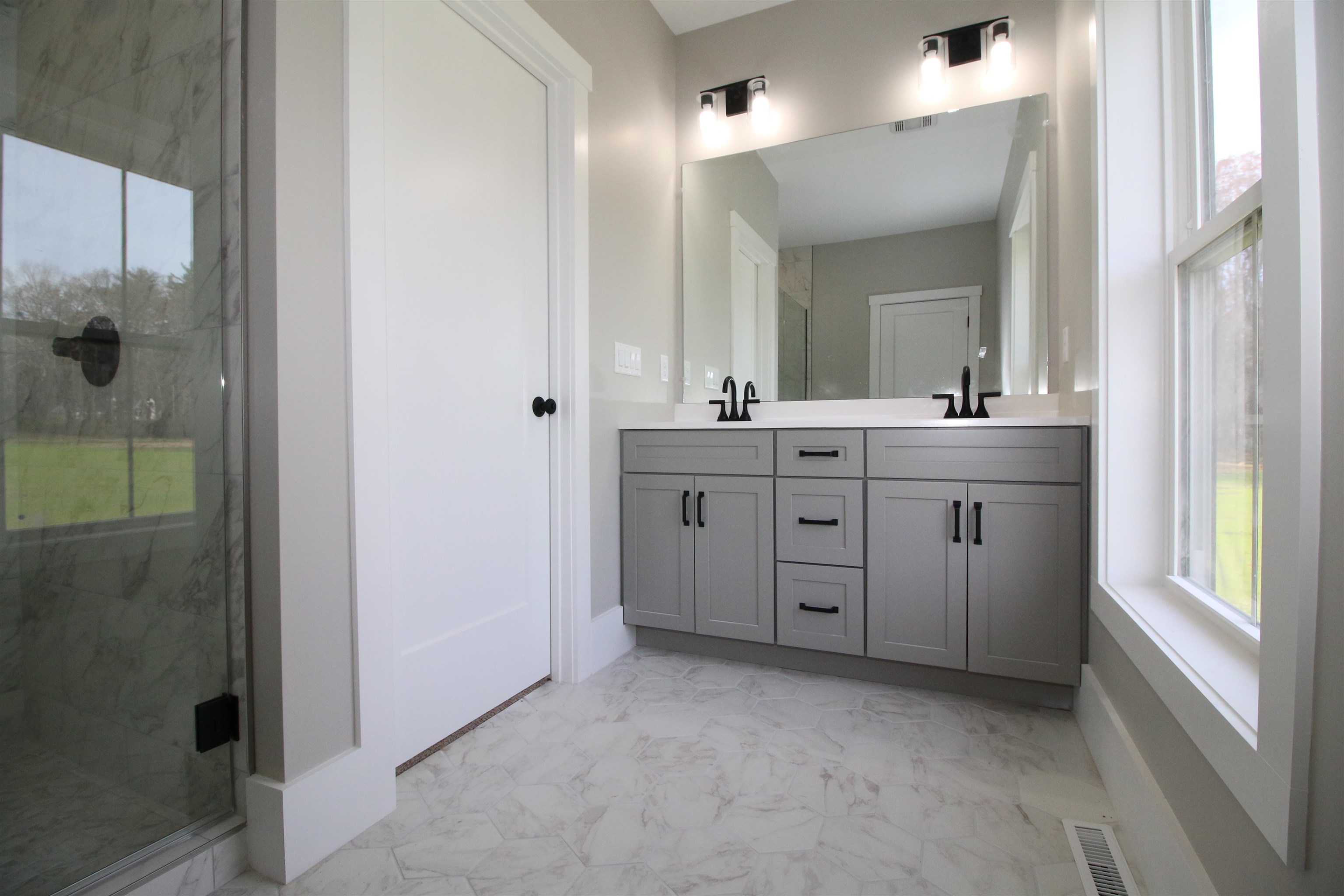 77 Salisbury Road Mont Vernon, NH 03057 - Photo 18 of 32