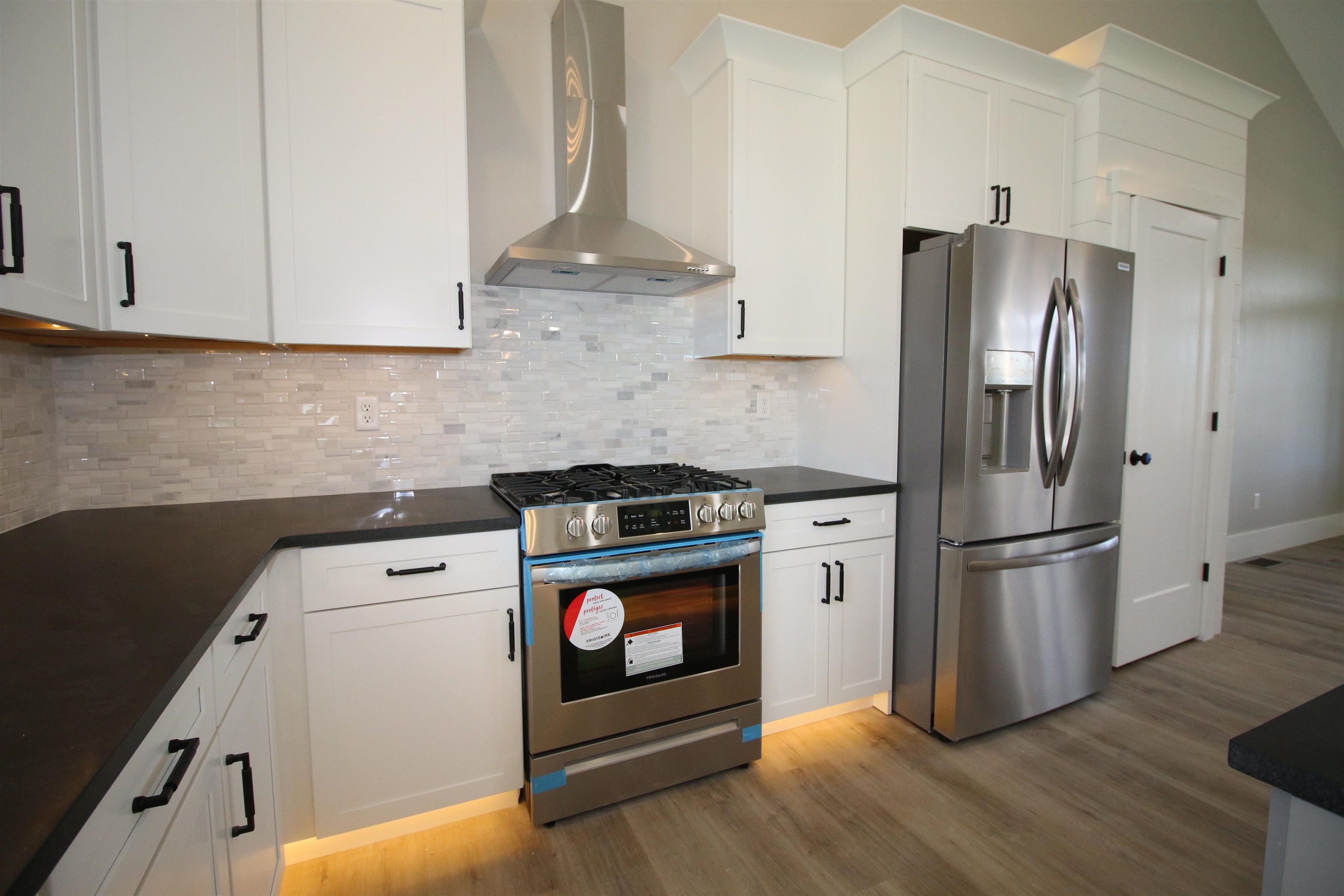 77 Salisbury Road Mont Vernon, NH 03057 - Photo 7 of 32