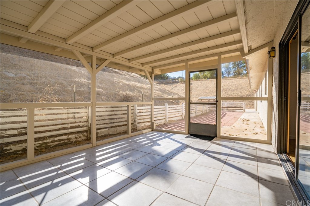 2140 Stallion Way Paso Robles, CA 93446 - Photo 17 of 22