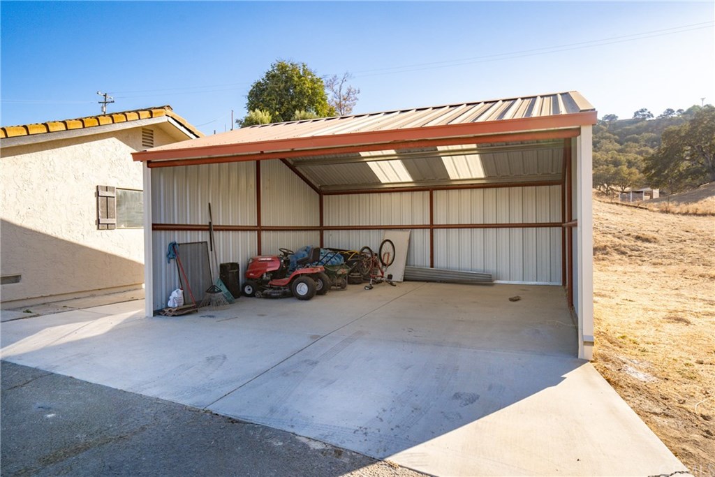 2140 Stallion Way Paso Robles, CA 93446 - Photo 4 of 22