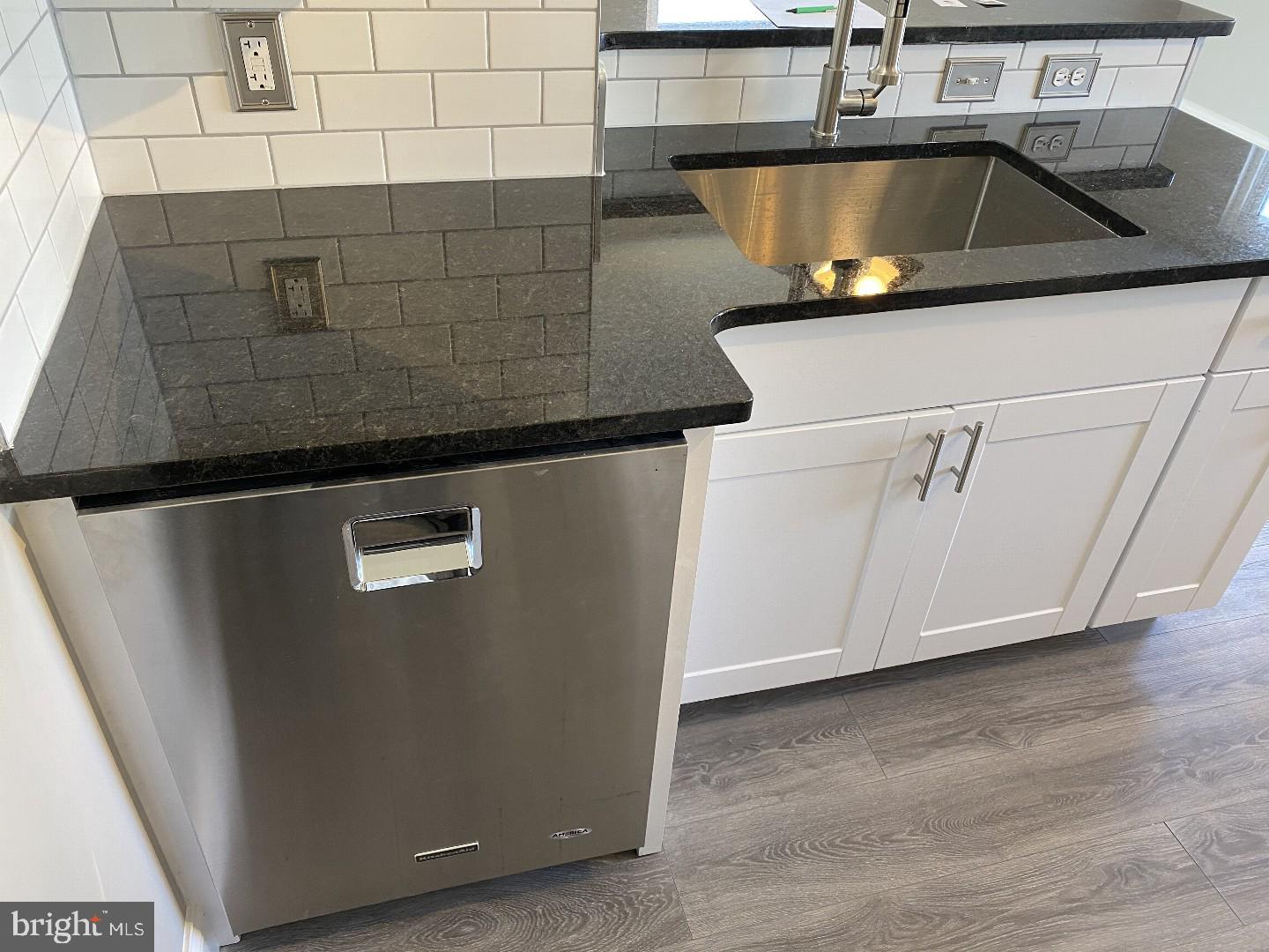 3469 Holyoke Road Philadelphia, PA 19114 - Photo 12 of 22 Gallery Image 12