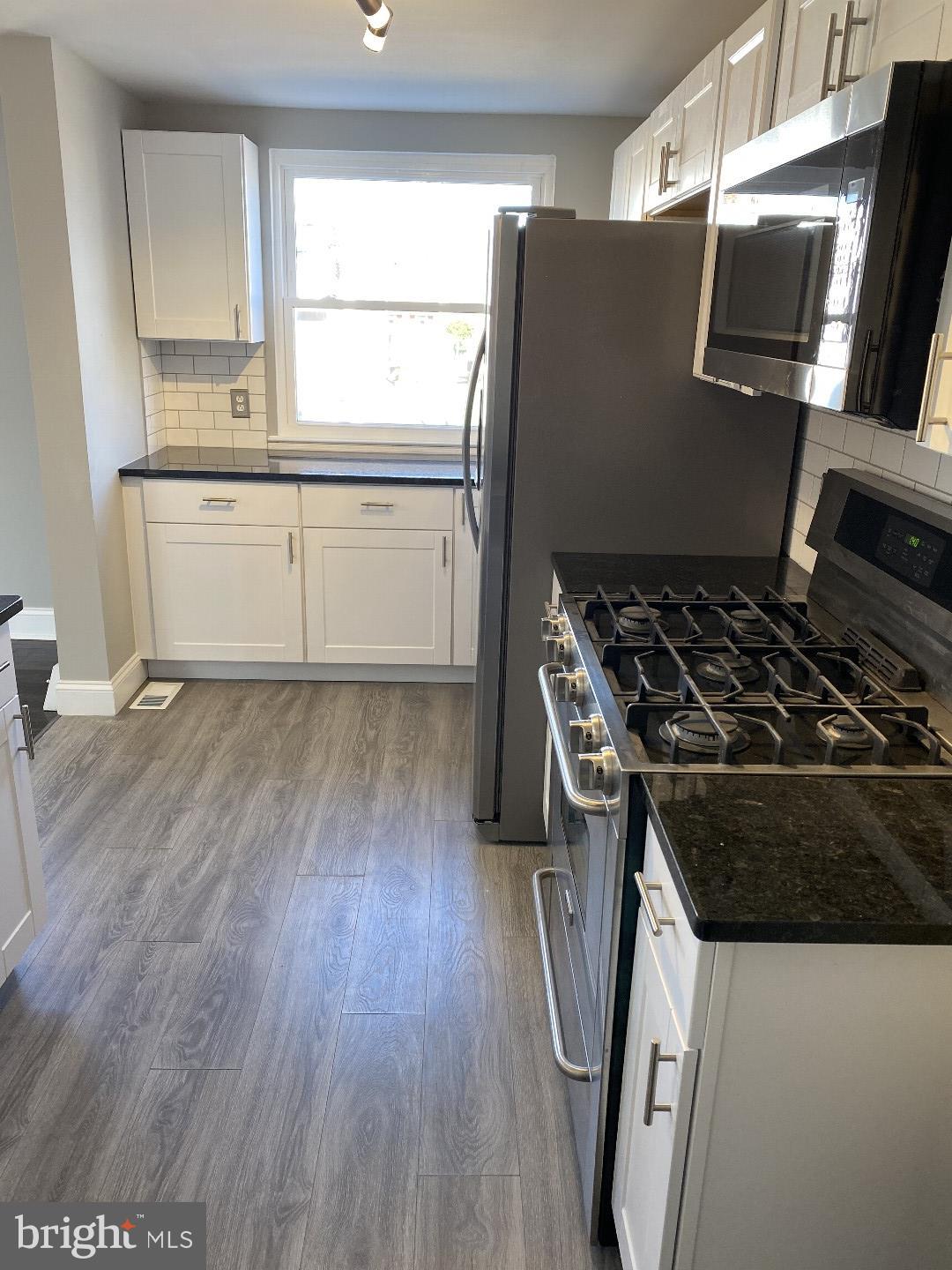 3469 Holyoke Road Philadelphia, PA 19114 - Photo 10 of 22 Gallery Image 10