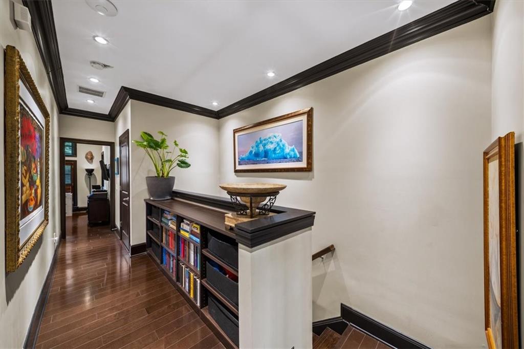 2916 Hermance Drive Northeast Atlanta, GA 30319 - Photo 17 of 38 a hallway with a stove and a refrigerator