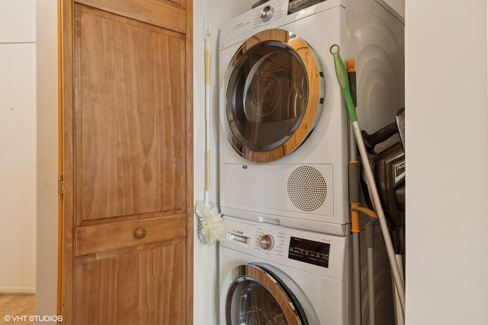 500 South Clinton Street, Unit 517 Chicago, IL 60607 - Photo 14 of 16 Gallery Image 14