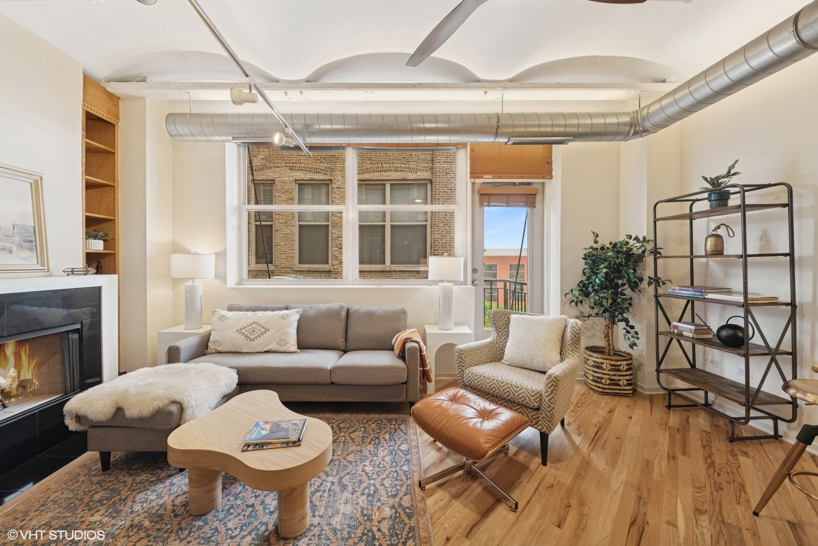 500 South Clinton Street, Unit 517 Chicago, IL 60607 - Photo 5 of 16 Gallery Image 5