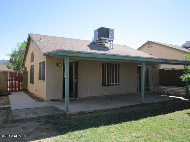 1746 East Darrel Road Phoenix, AZ 85042 - Photo 9 of 15 Gallery Image 9