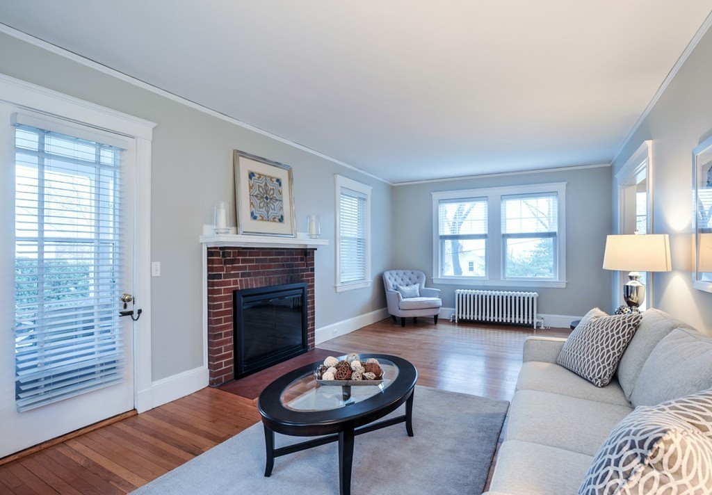 121 Prospect Street Wellesley, MA 02481 - Photo 7 of 19 Gallery Image 7
