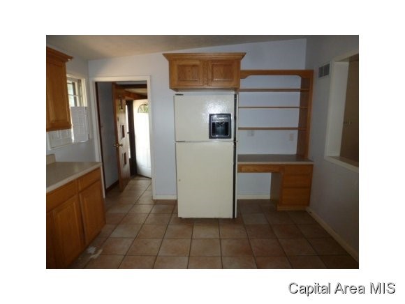 1619 West Governor Street Springfield, IL 62704 - Photo 5 of 10 Gallery Image 5