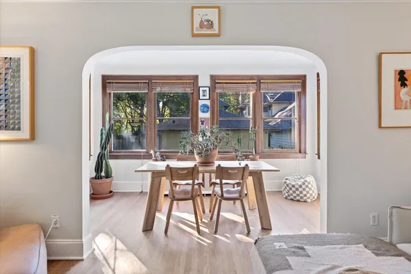 $1,399,900 | 2646 Eastwood Avenue, Evanston, IL 60201