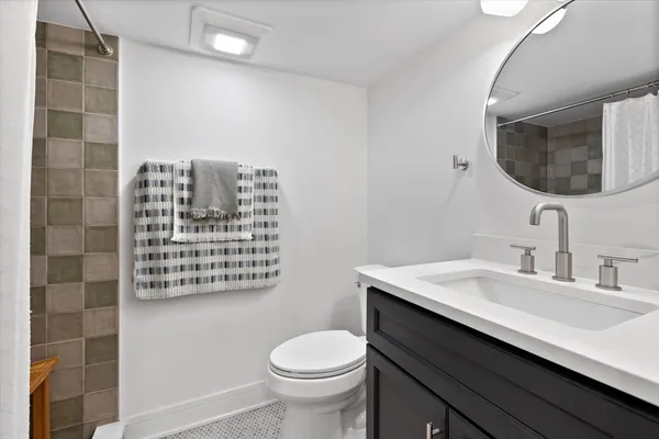 $1,399,900 | 2646 Eastwood Avenue, Evanston, IL 60201