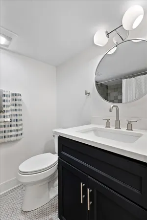 $1,399,900 | 2646 Eastwood Avenue, Evanston, IL 60201