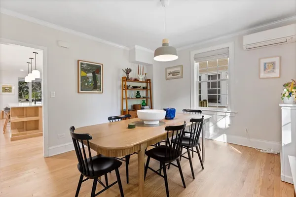 $1,399,900 | 2646 Eastwood Avenue, Evanston, IL 60201