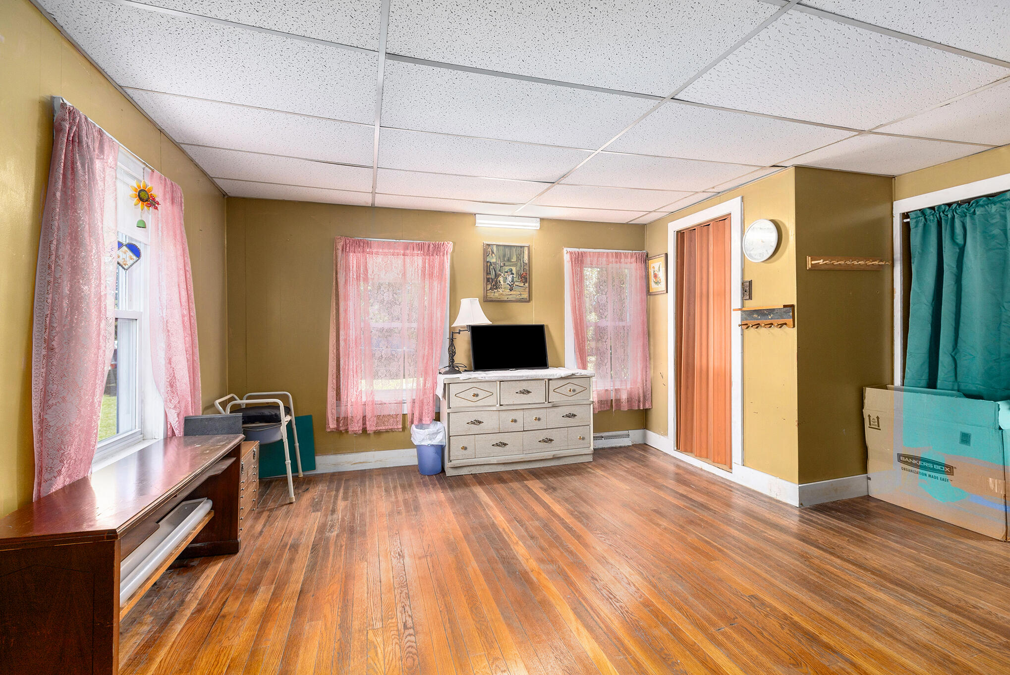 8563 Dorrell Road Jackson, MI 49201 - Photo 11 of 32 11