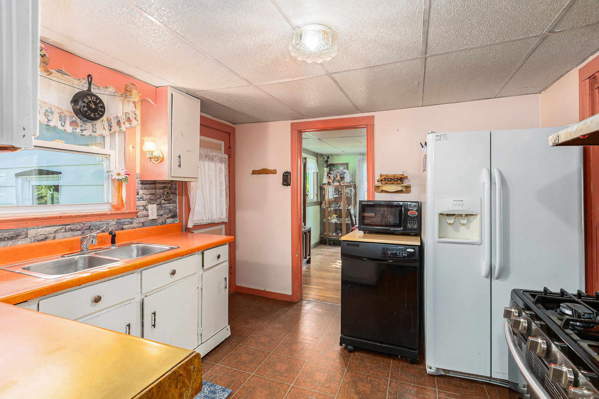 8563 Dorrell Road Jackson, MI 49201 - Photo 8 of 32 8