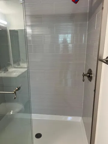 $2,100 | 8821 Wiles Road, Unit 306, Coral Springs, FL 33067