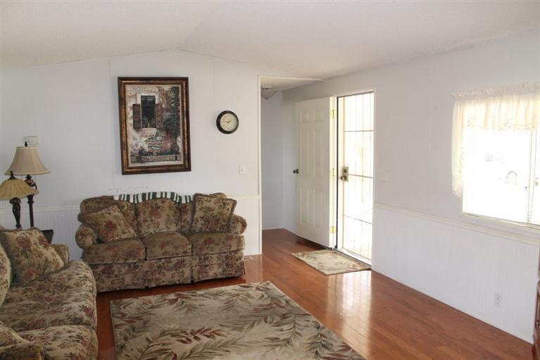 1550 Rory Lane Simi Valley, CA 93063 - Photo 9 of 23 Additional Photo