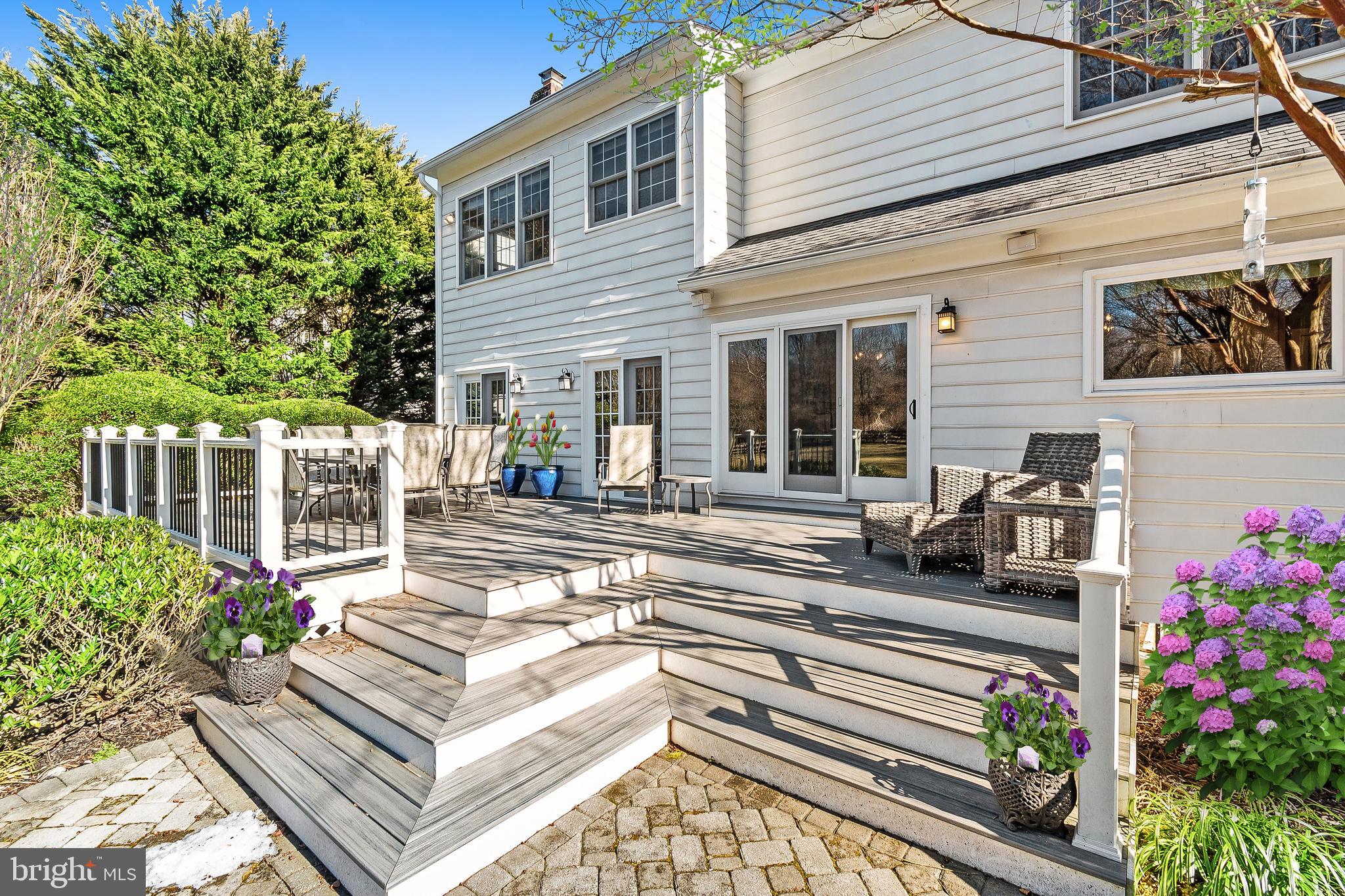 18232 Wickham Road Olney, MD 20832 - Photo 6 of 8 Trex Deck