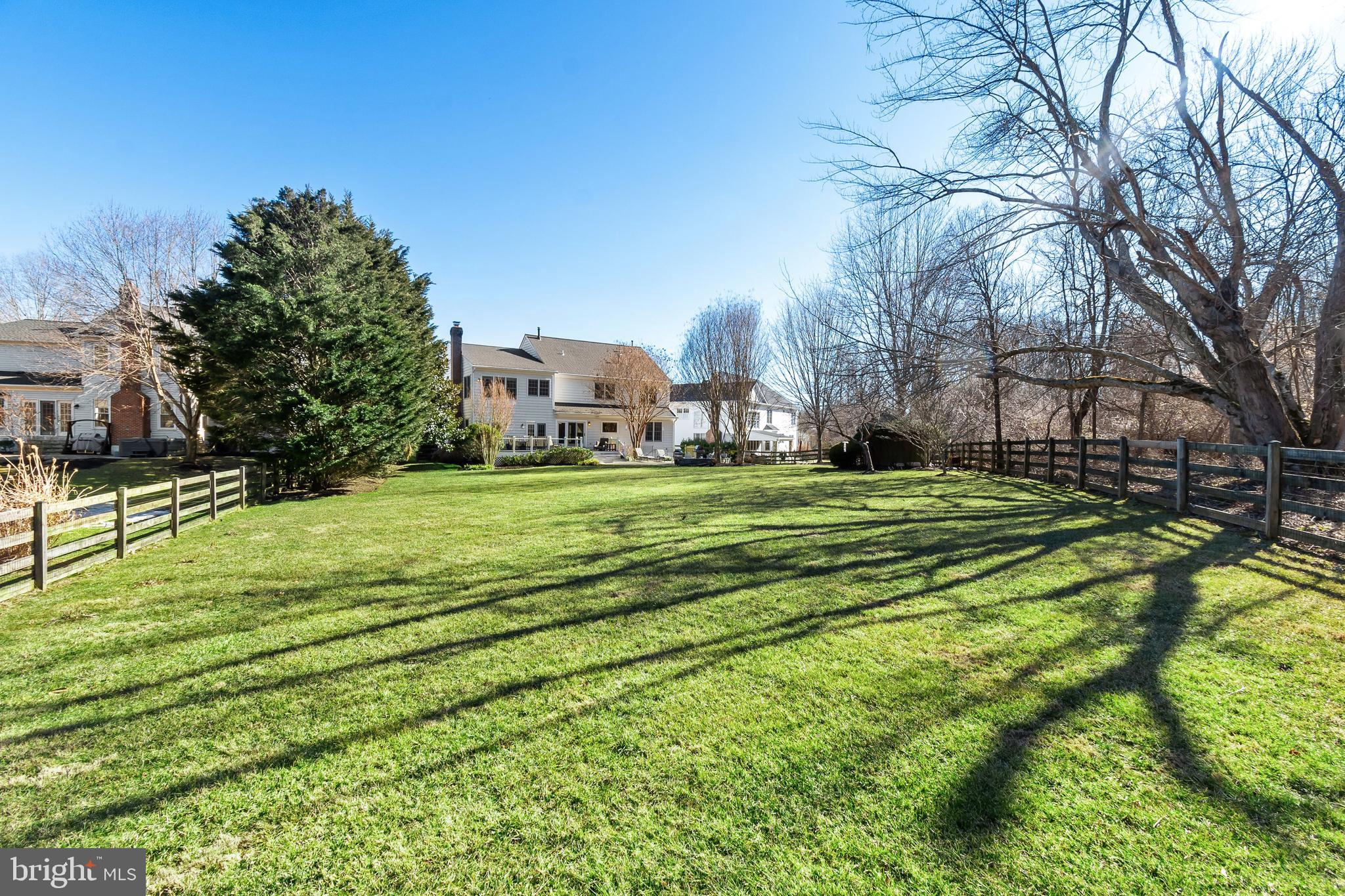18232 Wickham Road Olney, MD 20832 - Photo 7 of 8 Half Acre Lot - Fully Fenced