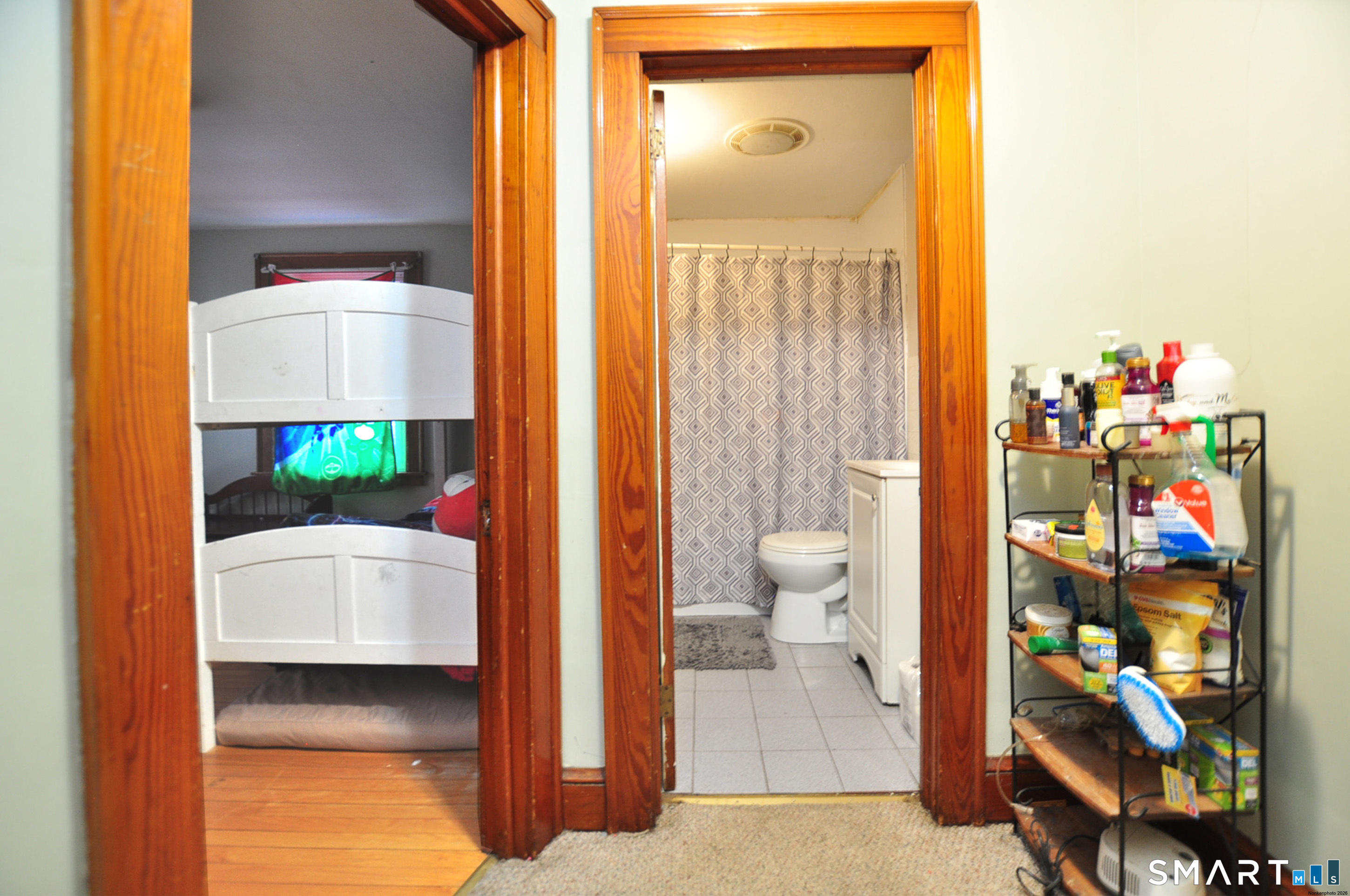 6 Omo Street Middletown, CT 06457 - Photo 31 of 38